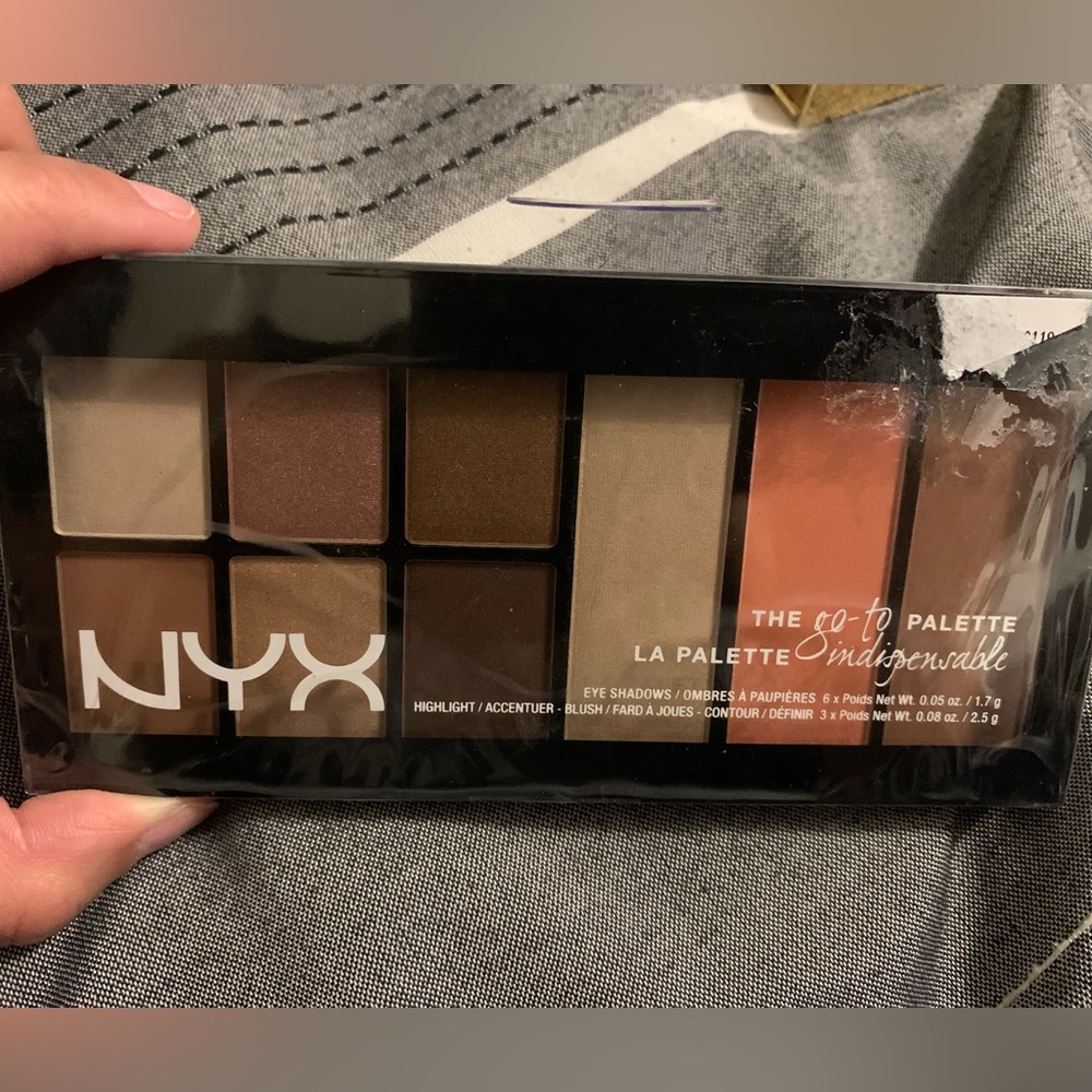 NYX the Go to Wanderlust palette
